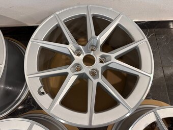 Porsche 992 II Facelift r20/21 Carrera S GTS C2 C4 - 4