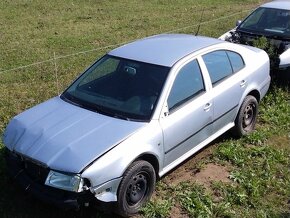 Škoda Octavia 1 díly. - 4
