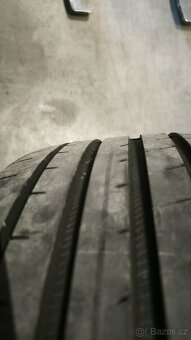225/45 r18 - 4