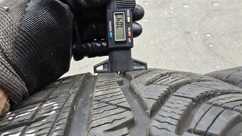 Zimní pneu 225/45/18 Michelin - 4