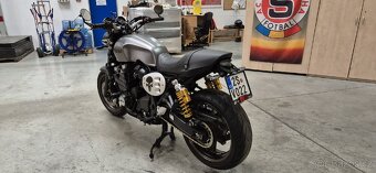 Yamaha XJR 1300 2017 - 4