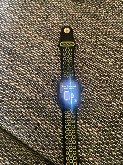 Apple Watch SE 40 mm Cellular Midnight - 4