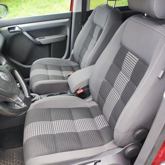 Volkswagen Touran II 2.0 Tdi 103 KW FREESTYLE r.2010 222tkm - 4