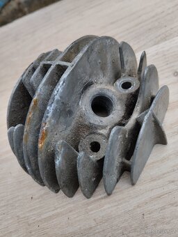 Hlava válce 550 - 4