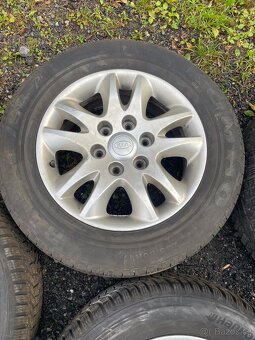 Komplet alu kola na Kia Carnival 6x139,7 pneu 235/60R17 - 4