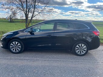 KIA CEED SPOTR SW 1.6i-16v 99kw KOUPENO V CZ - 4