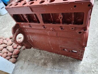 Blok motoru zetor 6911 - 4