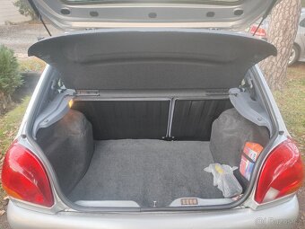 FORD FIESTA 1,3i 1.MAJITEL 81t.km - 4