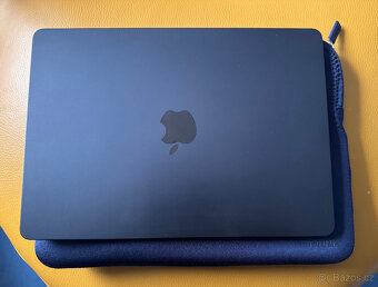 Prodám MacBook Air 13" (jako nový) - 4