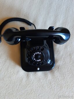 Starý telefon Tesla - 4