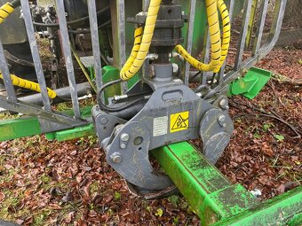 Vyvážecí vlek Farma - 4