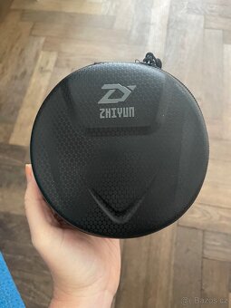 Zhiyun Crane 2 servo follow focus - 4