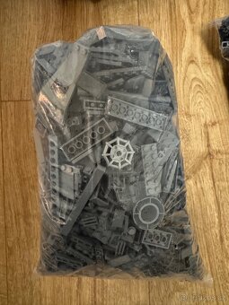 Lego kostičky tříděné - 4