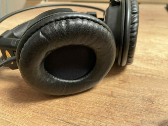 Audio-technica ATH-AVC500 - 4