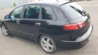 Fiat Croma 1,9 jtd - 4