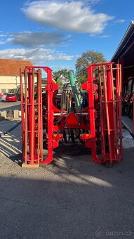 Diskový nesený podmítač - aplikátor na digestát a kejdu Laum - 4