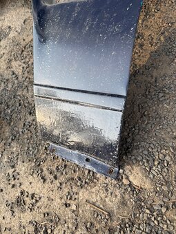 BME E30 - přední blatníky - 4