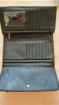 Černá originál peněženka Guess - 4