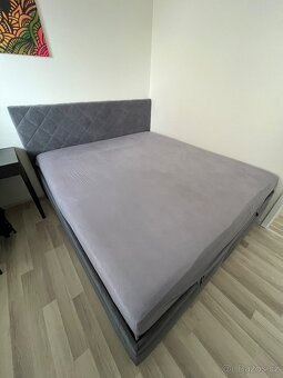 Postel a matrace 180x200cm - 4