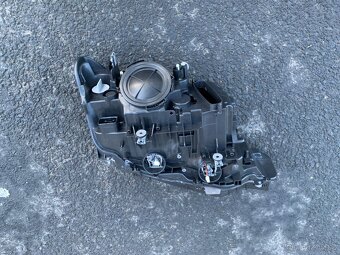 BMW 3 F30/F31 r.v.2012-2019 - P + L přední světlo BI-XENON D - 4