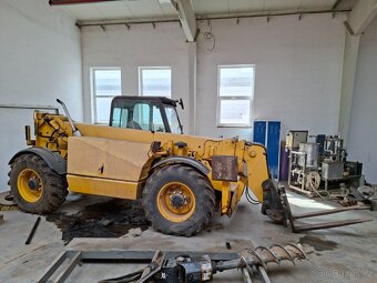CATERPILLAR TH 63 4X4 - 4