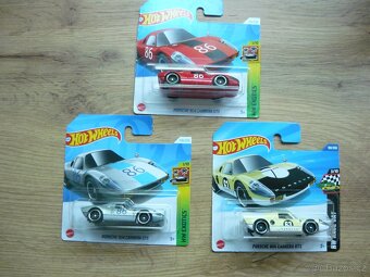 AUTÍČKA HOT WHEELS - 4