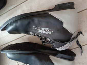 Boty na běžky, běžkařské,vel. 43 zn.Botas a vel. 45,zn.Skol - 4