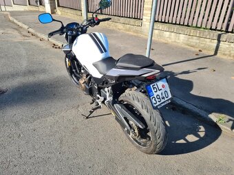 Honda cb500f - 4