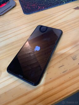 iPhone XS Max - 4