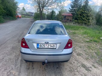 Ford Mondeo 2.0i Ghia, nová Stk - 4