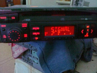 Prodám autorádio GRUNDIG,.-,.. - 4