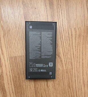 Samsung Galaxy S25 256gb - 4