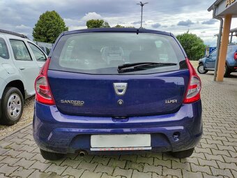 DACIA SANDERO I 1.4i,AMBIANCE,55KW,2009,SERVO,CENTRÁL. - 4