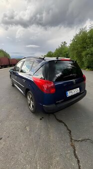 Peugeot 207SW - 4