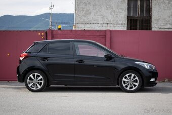 Hyundai i20 1.1 CRDi 16V Comfort - 4