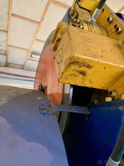 Výstředníkový lis SMERAL LE 250 C - - 4