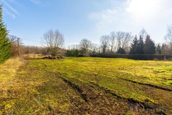 Prodej stavebního pozemku 1738 m2 - 4