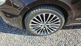 ŠKODA SUPERB II 2.0 TSI Elegance Comb. - 4