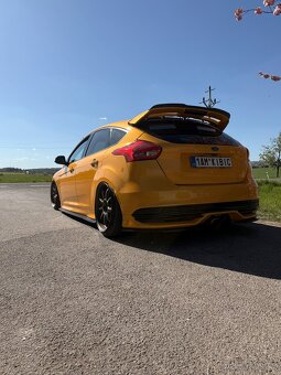 Ford Focus St - 4