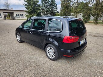 Alhambra 4x4 2.0TDI 103kw 7 míst Xenony Pano Navi ALU 17 - 4