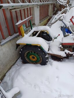 Traktůrek během motoru - 4