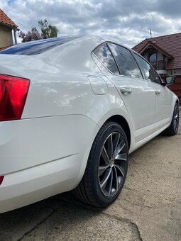 Škoda Octavia 3, Elegance, 1,6 TDI 77kw, DSG - 4