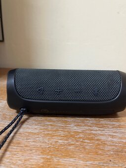 Prodám JBL Flip Essential 2 – skvělý stav - 4