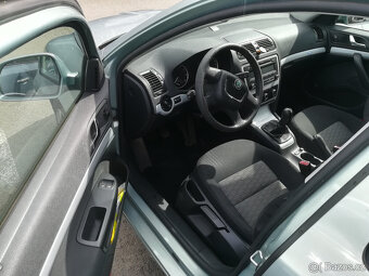 Škoda Octavia 2 Kombi Facelift 1.6 MPI 75kW - 4