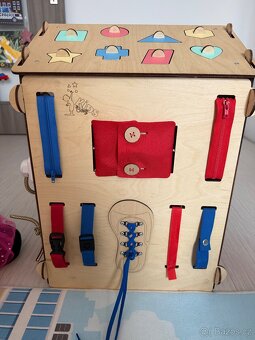 Montessori domeček, Activity board BusyKids - 4