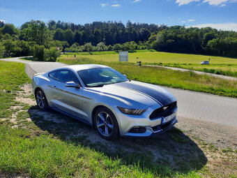 Prodám Ford Mustang 5.0 GT - 4