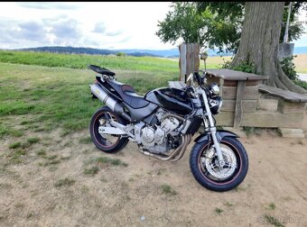 Honda Hornet 600F - 4