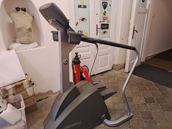 Stepper -life-fitness 90S - 4