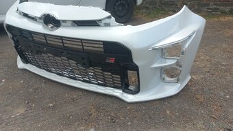 TOYOTA YARIS IV 4 20- GR Narazník přední jak na fotce.. - 4