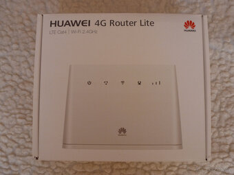 HUAWEI 4G LTE model B311-220 - 4